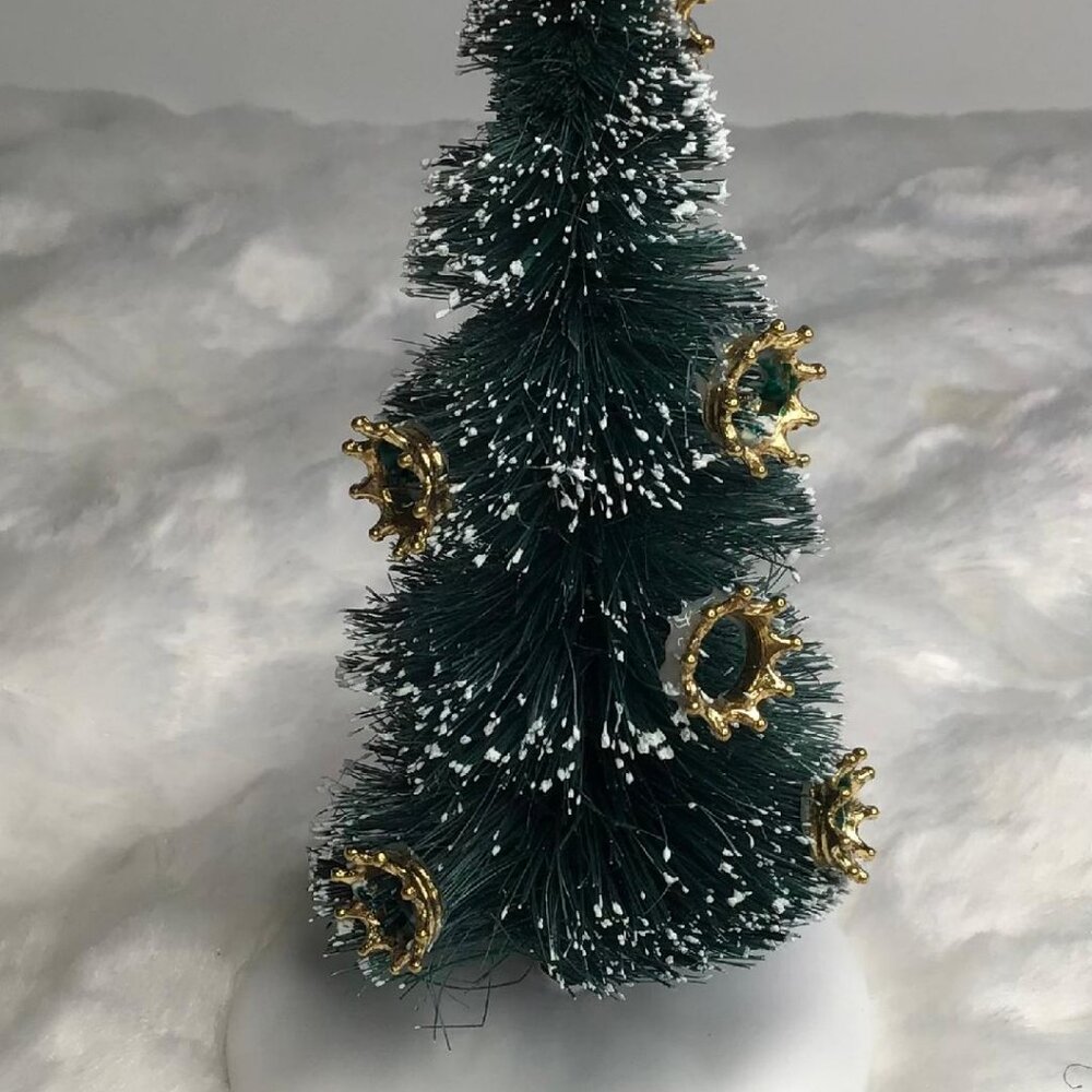 Dept 56 TEN LORDS A-LEAPING TREE‎ General Village 6013626 - NEW 2024